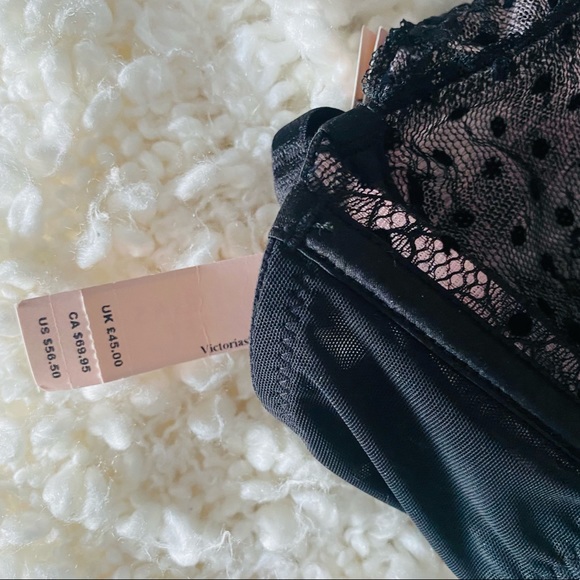 NWT 32DD - Picture 2 of 2